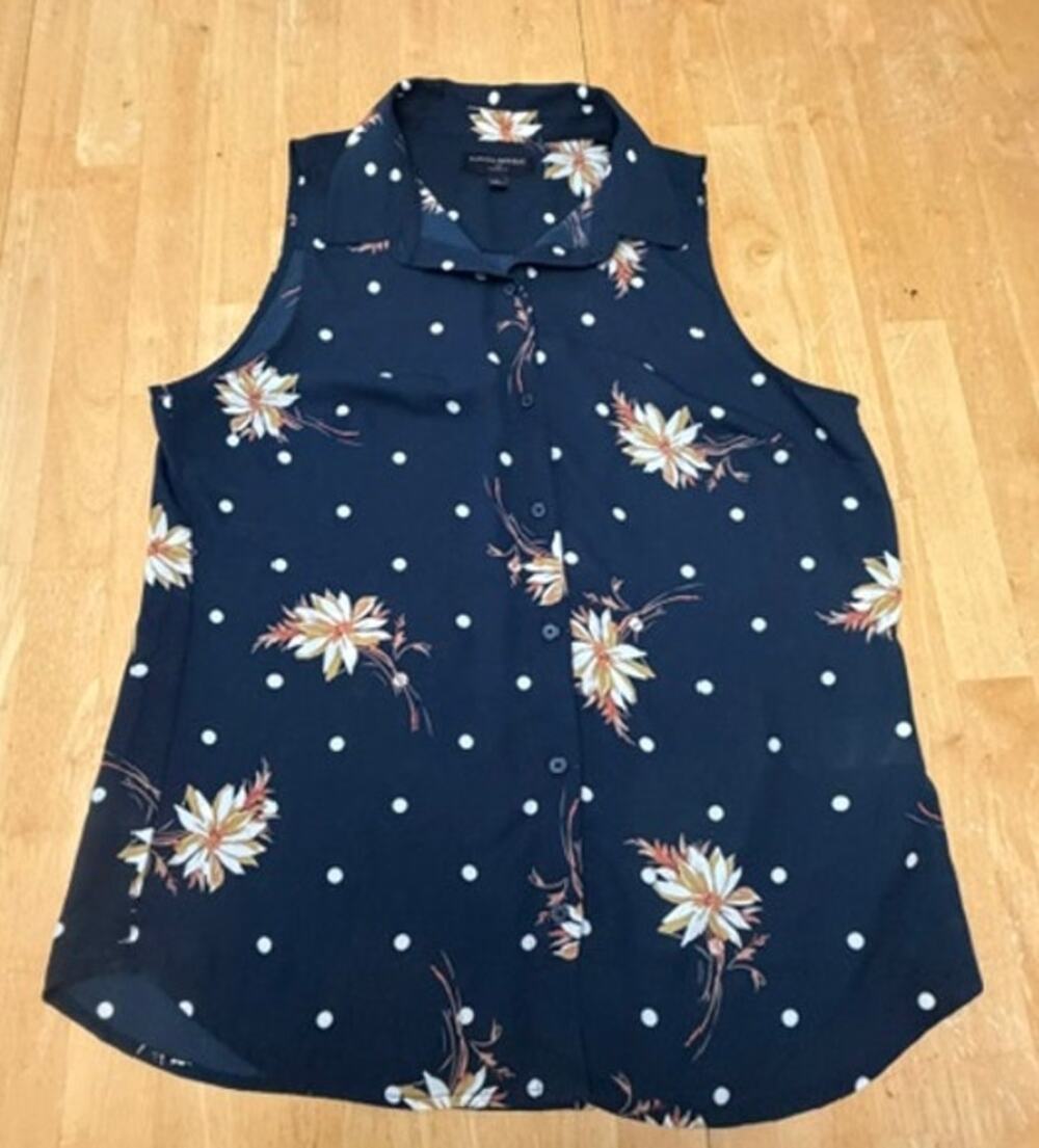 JCrew Factory Sleeveless Collar Navy Blue Floral Womens Shirt Size M